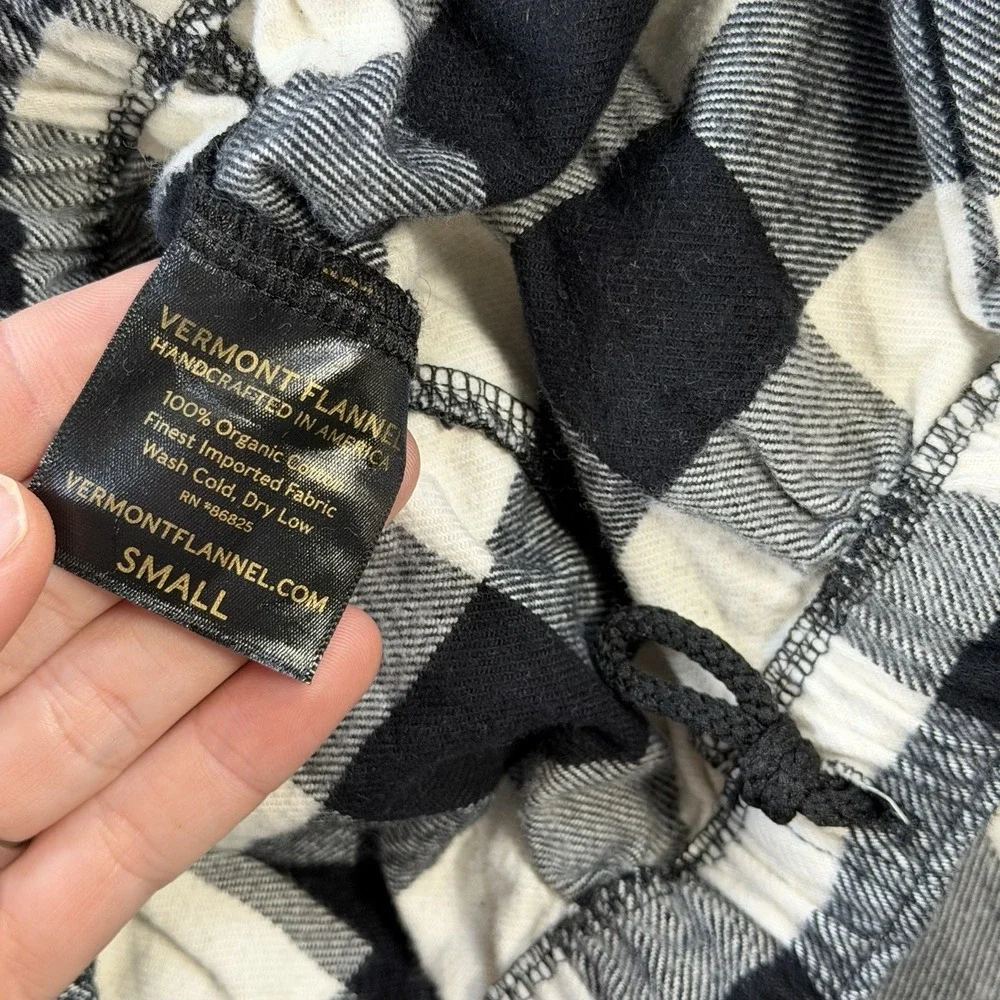 The Vermont Flannel Co Pants Mens Small Black White Plaid Flannel Lounge Pajama